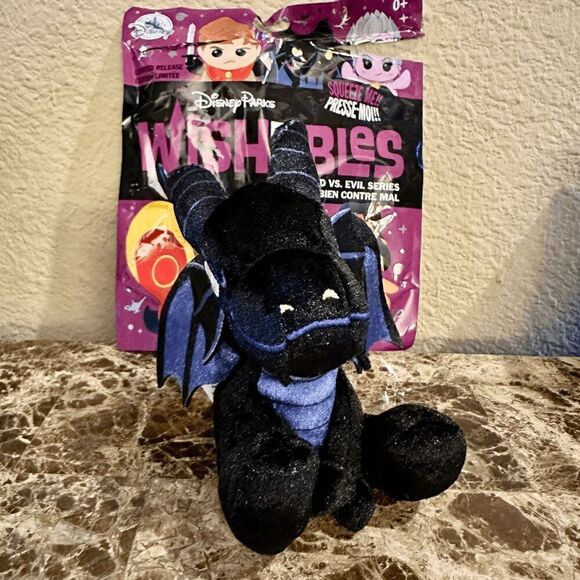 Disney Parks Wishables Good vs. Evil Plush SET Micro D23 Fan Event NEW 6-PC SET - Picture 3 of 16